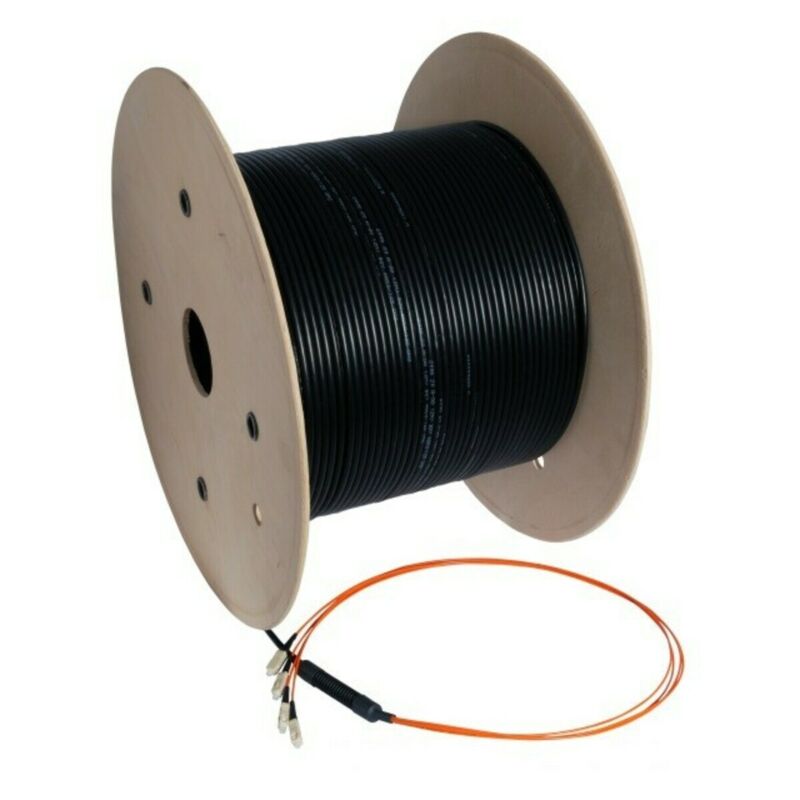 Cavo in fibra ottica OM4 personalizzato, 4 fibre, connettori inclusi.