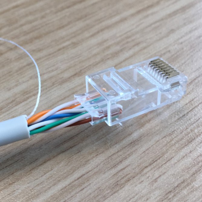 Inserisci l'accessorio nel connettore